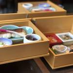 【京都蕎麦】せせらぎの音を聞きながら築100年以上の京町屋で味わう石臼蕎麦「三味洪庵」