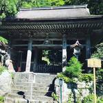 【京都お寺めぐり】花背の名料亭奥の山岳信仰寺院！秘境にたたずむ荘厳な舞台造り本堂「大悲山峰定寺」