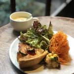 【京都町屋カフェ】まったりゆっくりくつろぎの時間を過ごせる「カフェマーブル」