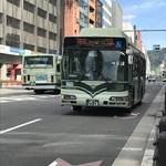 【京都街角ぶらり】縦横無尽に古都を走る市民の足！進化し続ける『市バス』を集めました☆