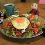 【京都カフェ】合言葉は「＃パンダ貸します」!?絶品のお野菜たっぷりタコライスとコーヒー♪そしてパンダも楽しめるカフェ「ミックスパンダコーヒー」【丸太町】