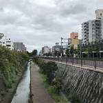 【京都ぶらり】平安京造営時からある運河の原型！世界遺産に面する主要道路を流れる☆「堀川」【前編】