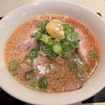 【京都ラーメン】名物"ゆずラーメン"はあっさり爽やかでコクたっぷり「真打 英多朗」
