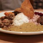 マイルドなスパイス加減♡毎日でも食べられるスリランカカレー「KURUNDU（クルンドゥ)」【東一条鞠小路】