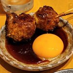 西院駅近く！お値打ちな焼きとん酒場！レアな部位も楽しめる「焼とん けむり」