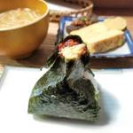 羽釜で炊く握りたてのふんわりおにぎり専門店「青おにぎり」【京都】