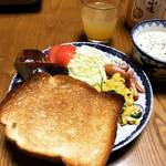 【京都パンめぐり】デイリー使いにピッタリな120円均一のお値ごろパン！クオリティも高し☆「パンドブルー 」