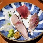 ミシュラン掲載の隠れ家的 京都居酒屋「お酒と食事 うり」