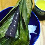 【京都和菓子】信長や秀吉も食べた歴史的銘菓！吉野葛仕立ての端午の節句必須ちまき「川端道喜」