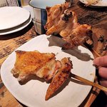 見落としてしまいそうなほど隠れ家！四条烏丸の人気焼鳥店「串ヤキ からすま文太」