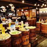 【京都発酵めぐり】錦市場の有名京漬物店！祇園祭シーズンの味覚・青うり漬必食☆「打田漬物」