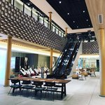 【開業】京都市中央卸売市場直結の商業施設＆ホテル複合の新名所「ホテルエミオン京都」
