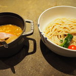 初めての味に出会えるかも！京都木屋町の隠れ家「名前のないラーメン屋」