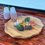 【京都】嵐山の新名物スイーツに？！ かわいい茶おはぎが美味！「えんまん餅店(◯◯餅店)」