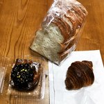 【京都パンめぐり】西京極の行列もつくる人気店！創作系バリエーション豊富「ブーランジェリー山崎 」