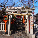 京都を象徴する『祇園白川』と『辰巳大明神』