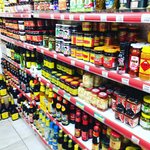 【京都食品めぐり】本場中国料理食材ズラリ！激安で留学生も御用達「京都中華物産店」
