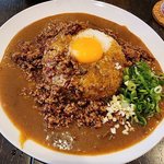 創作 台湾カレーから欧風カレーまで！トッピングも豊富な「カレーの赤田屋」