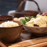 住宅街の隠れ家カフェで美味しいランチと癒しの時間をどうぞ「ツキニカフェ」【左京区茶山】