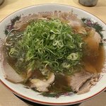 定番の京都ラーメンが美味！チャーハンセット推奨の人気店！東寺からすぐ「ラーメン あじくん」