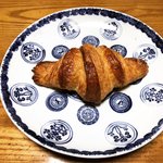 【新店】京都駅に11月オープン☆『おたべ』のあんこ使用クロワッサン！高級食パン店「別格」