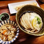 【京都ランチ】ツヤツヤつるつるモチモチで絶品必食☆「自家製うどん さんたく」