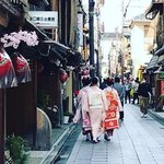 【京都五花街】春を彩る芸舞妓の華やかな舞☆宮川町『京おどり』に行ってきました☆