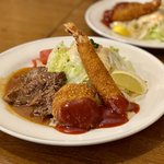 【京都洋食】伏見・老舗洋食店のスペシャルランチ『サラダの店サンチョ』