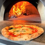 【閉店】ミシュラン掲載店の姉妹店！ピッツァのテイクアウト専門店「PIZZA 百万遍」