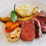 京都市内の別天地「ローストビーフの店Watanabe」で至福のコース料理体験。ヤギもいるよ。