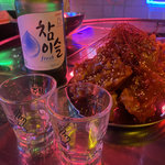 【新店】アートとネオンがフロアを彩る★ネオ韓国料理店『ROOT2食堂 二条駅前店 豚の奴隷』
