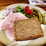 【京都パン】全国お取り寄せファン多数のライ麦パン必食「自家製酵母のパンの店はちはち」