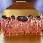 冷凍庫から出してもふわふわ！『マールブランシュ』のケーキ「クールバトン」