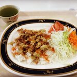 【京都ランチ】京都大学学生食堂でハラール料理が手軽に食べられる「カフェテリアルネ」