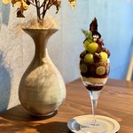 【京都カフェ】巨峰✖️マスカット✖️カカオの秋の大人パフェ『リグナム』