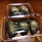 【京都和菓子】よもぎが濃い！春秋限定販売の神社門前名物必食「草餅こばやし」