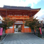 【京都東山】紅葉の名所は早朝が良い。清水さん（清水寺）、八坂さん（八坂神社）、円山公園、二寧坂。