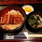 【京都ランチ】趣ある座敷の炭火焼鰻丼はコスパ良し☆大正創業の老舗「西陣江戸川」