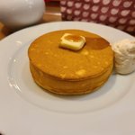 こだわりのホットフレーバーティーと究極のパンケーキが人気！手拭い屋のくつろぎカフェ