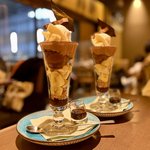 【京都カフェ】ショコラティエが創る至福のチョコレートパフェ『パティスリー&カフェ デリーモ京都』