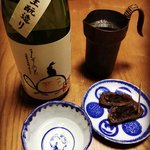 【京都テイクアウト】冬オススメは燗酒☆京都随一の品ぞろえ！老舗「名酒館タキモト」