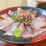 海の京都を味わいつくす！地魚海鮮丼ランチが美味しいと話題！「魚魚魚（ぎょぎょぎょ）」