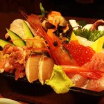 【京都ランチ】カキフライや海鮮丼激ウマ！若狭湾の幸をゆったり堪能「いけす料理卑弥呼」