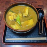 映画のロケ地になった京風カレーうどんの人気店「日の出うどん」