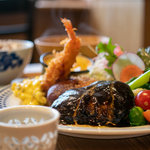 野菜も主役級 !!  贅沢 “大人のお子様ランチ”☆「leon食堂146」【京都・JR二条】