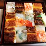 【京都寿司】間違いなく喜ばれるおもたせ☆鯖寿司＆箱寿司絶品！祇園石段下「いづ重」
