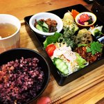 【京都ランチ】四条大宮の人気台湾素食が移転☆ベジタリアン御用達「素食カフェRen」