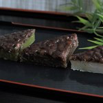 【夏越の大祓2022】老舗和菓子店の水無月で、無病息災祈願「仙太郎」【京都和菓子】