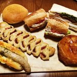 【京都パン】北野天満宮前に6月移転オープンの一軒家ブーランジュリー「エトルタ」