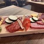 【京都焼肉】お値打ち盛り合わせで色んな部位を少しずつ！『七輪焼 KANEKO』
